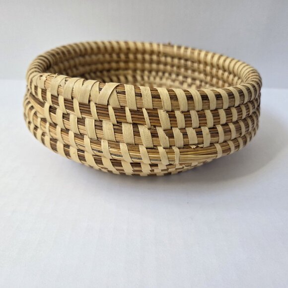 South Carolina Sweetgrass Gullah Basket 7" Round Catch All Handmade - Picture 3 of 14